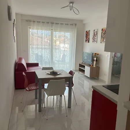 Garibaldi House - Via Cupello 公寓 *