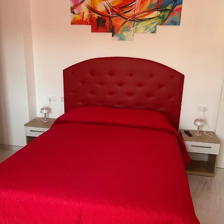 公寓 Garibaldi House - Via Cupello 阿韦扎诺