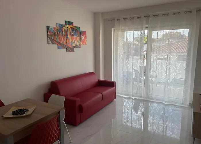 Garibaldi House - Via Cupello アパート *