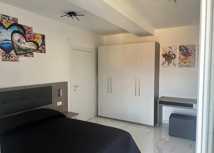 Garibaldi House - Via Cupello アヴェッツァーノ